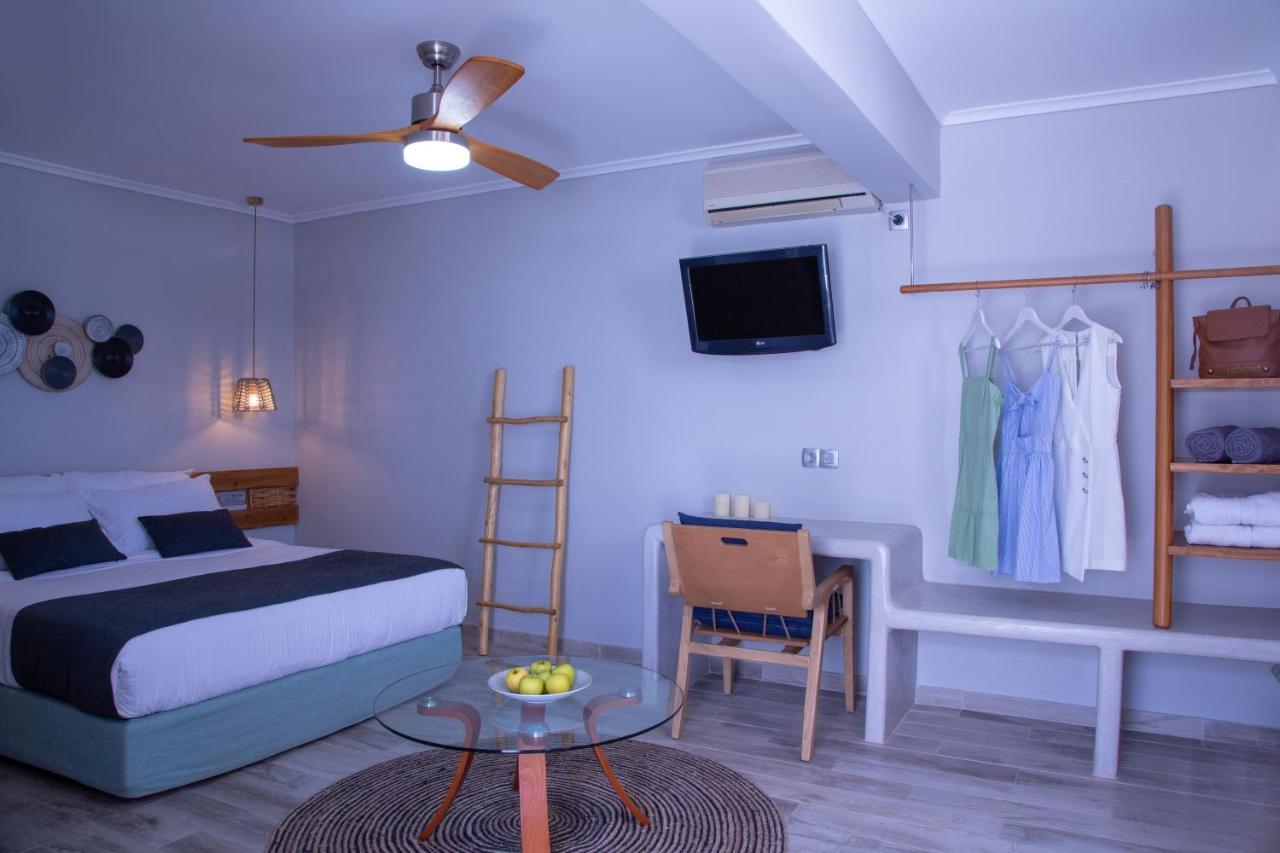 Glykeria Mini Suites Периволос Екстериор снимка
