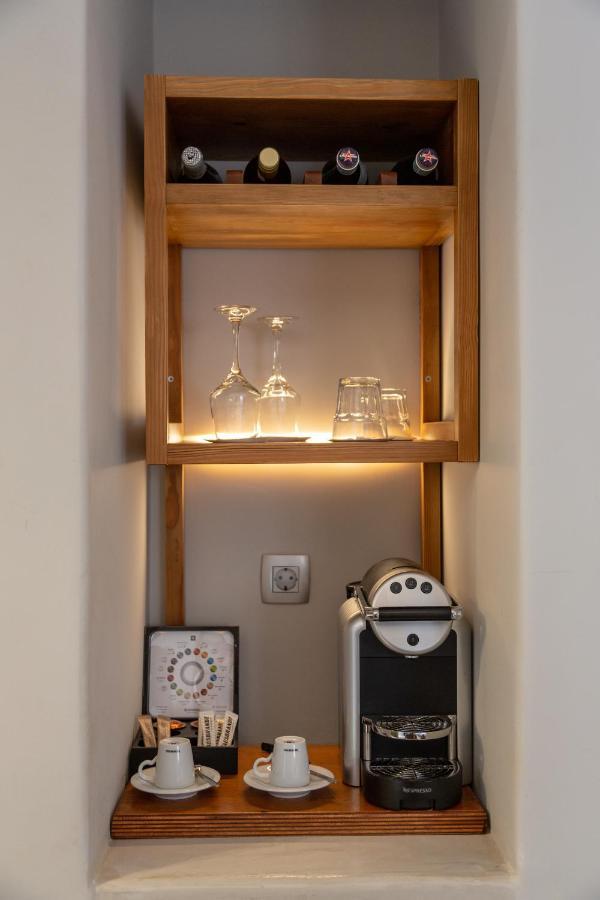 Glykeria Mini Suites Периволос Екстериор снимка
